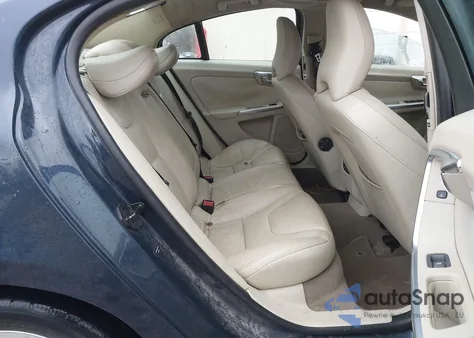 2013 Volvo S60 T5/T5 Platinum/T5 Premier/T5 Premier Plus from USA, damaged, VIN YV1612FSXD2198313